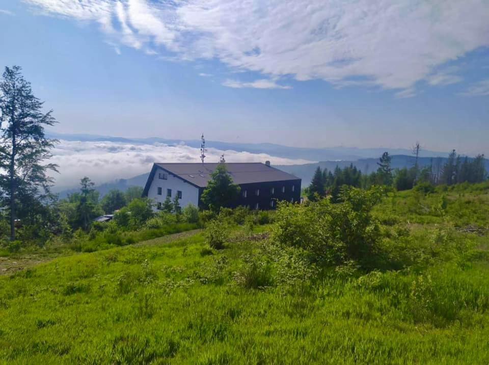 Horsky Hotel Kozubova Dolní Lomná Exteriör bild